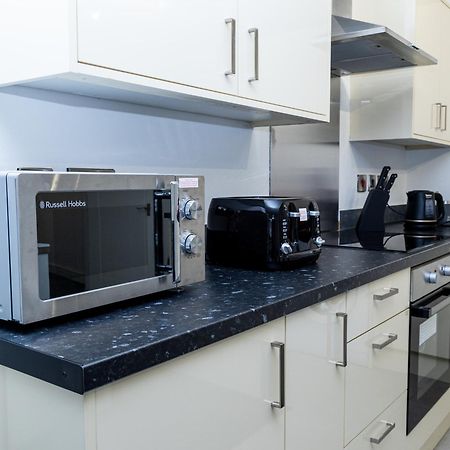 Spacious Ground Floor Apt Near Old Trafford Stadium مانشستر المظهر الخارجي الصورة