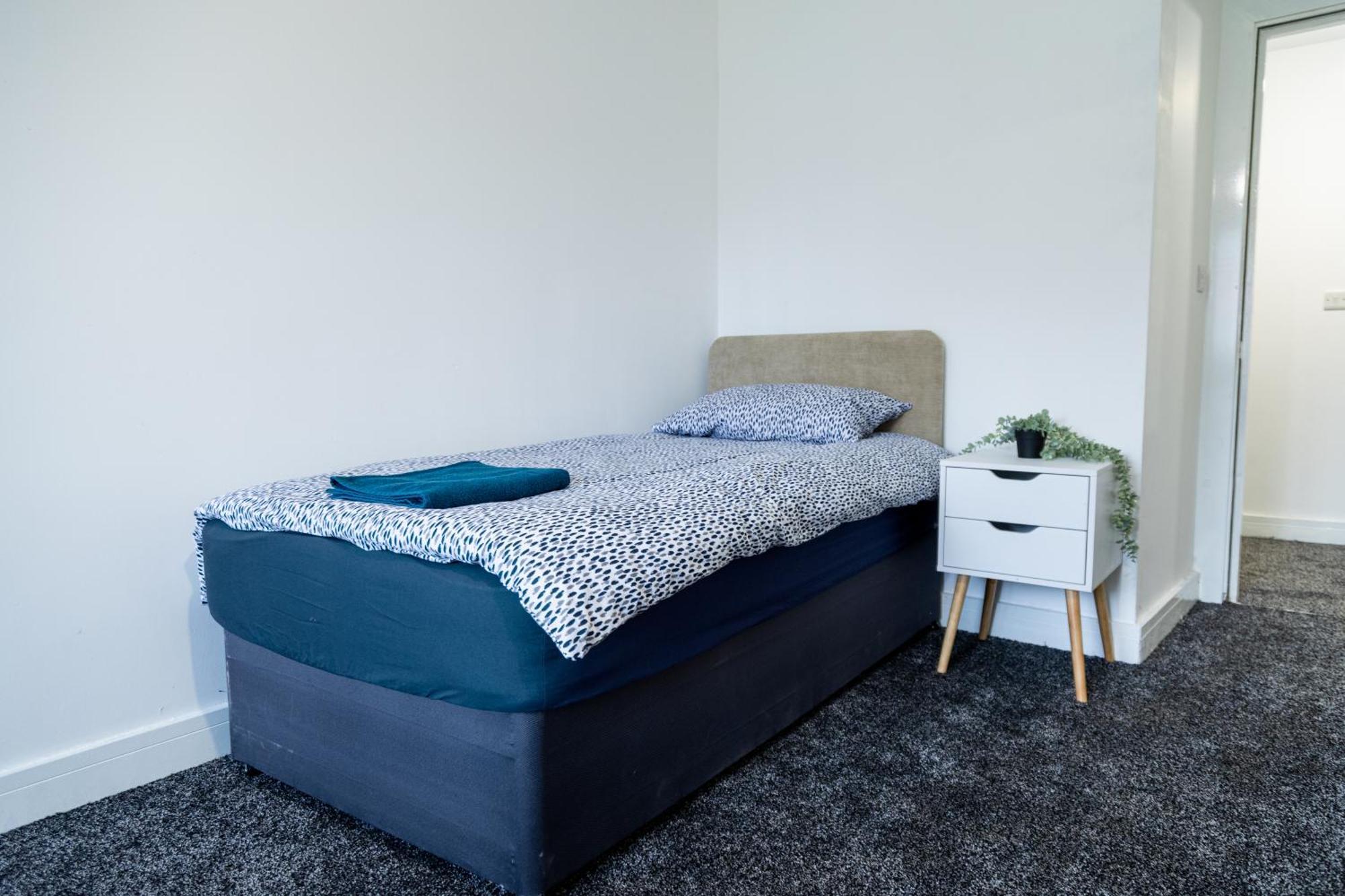Spacious Ground Floor Apt Near Old Trafford Stadium مانشستر المظهر الخارجي الصورة